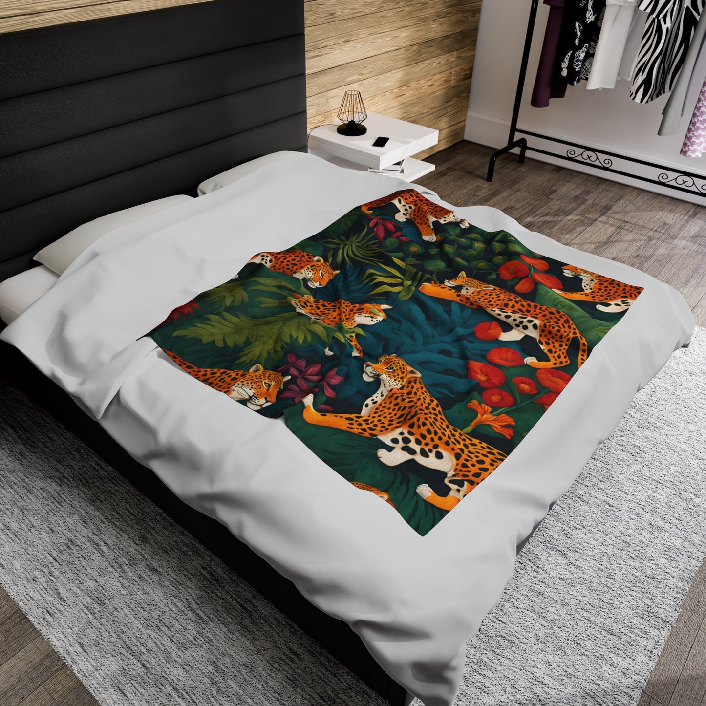 Vibrant Jaguar Plush Blanket