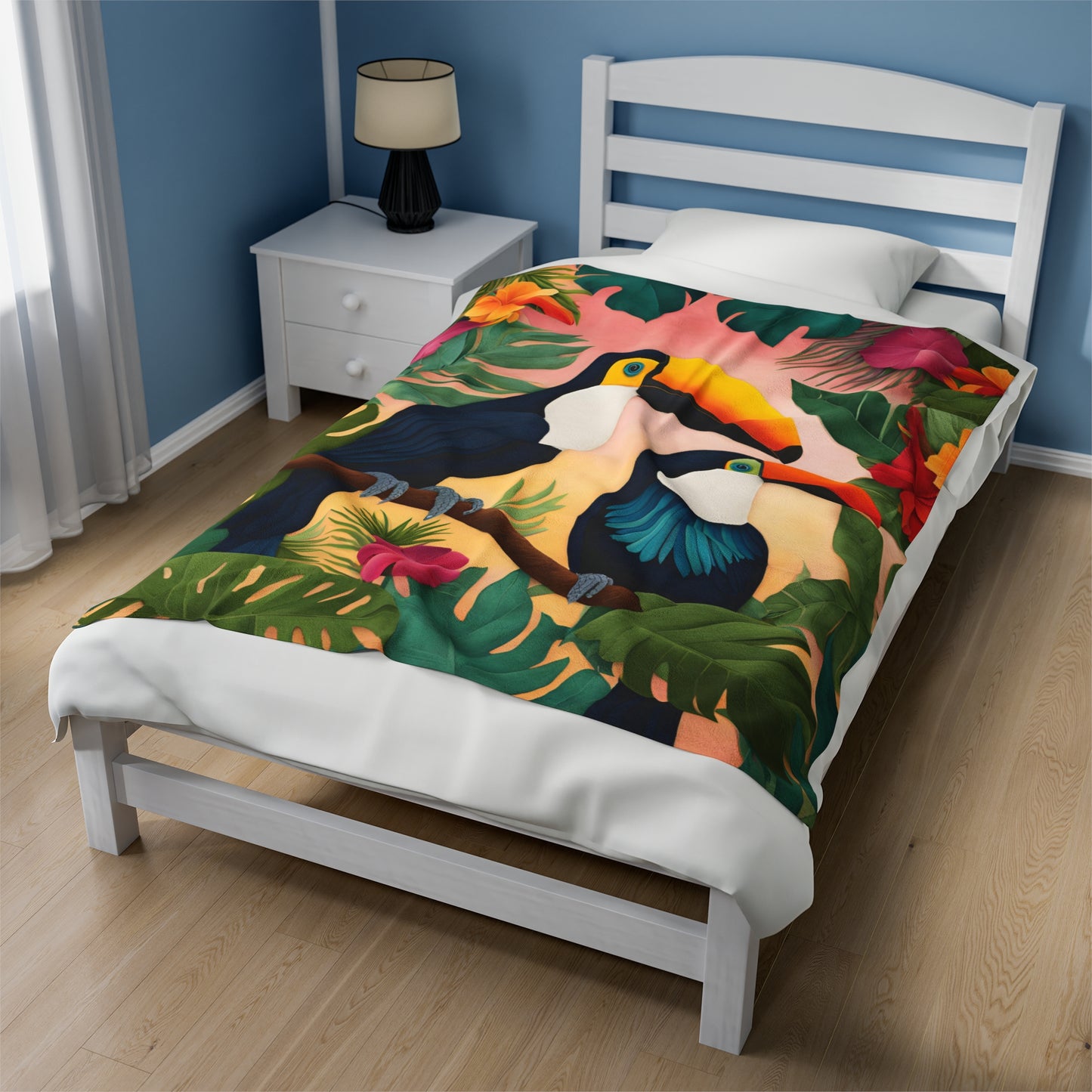 Vibrant Toucan Plush Blanket