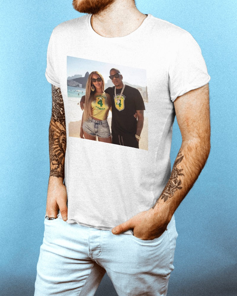 Bey and Jay in Rio Unisex Short Sleeve Tee